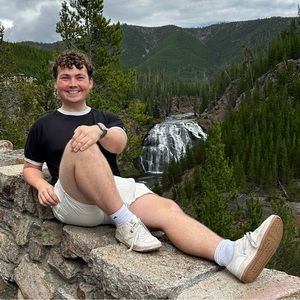 Meet your Posher, Alec